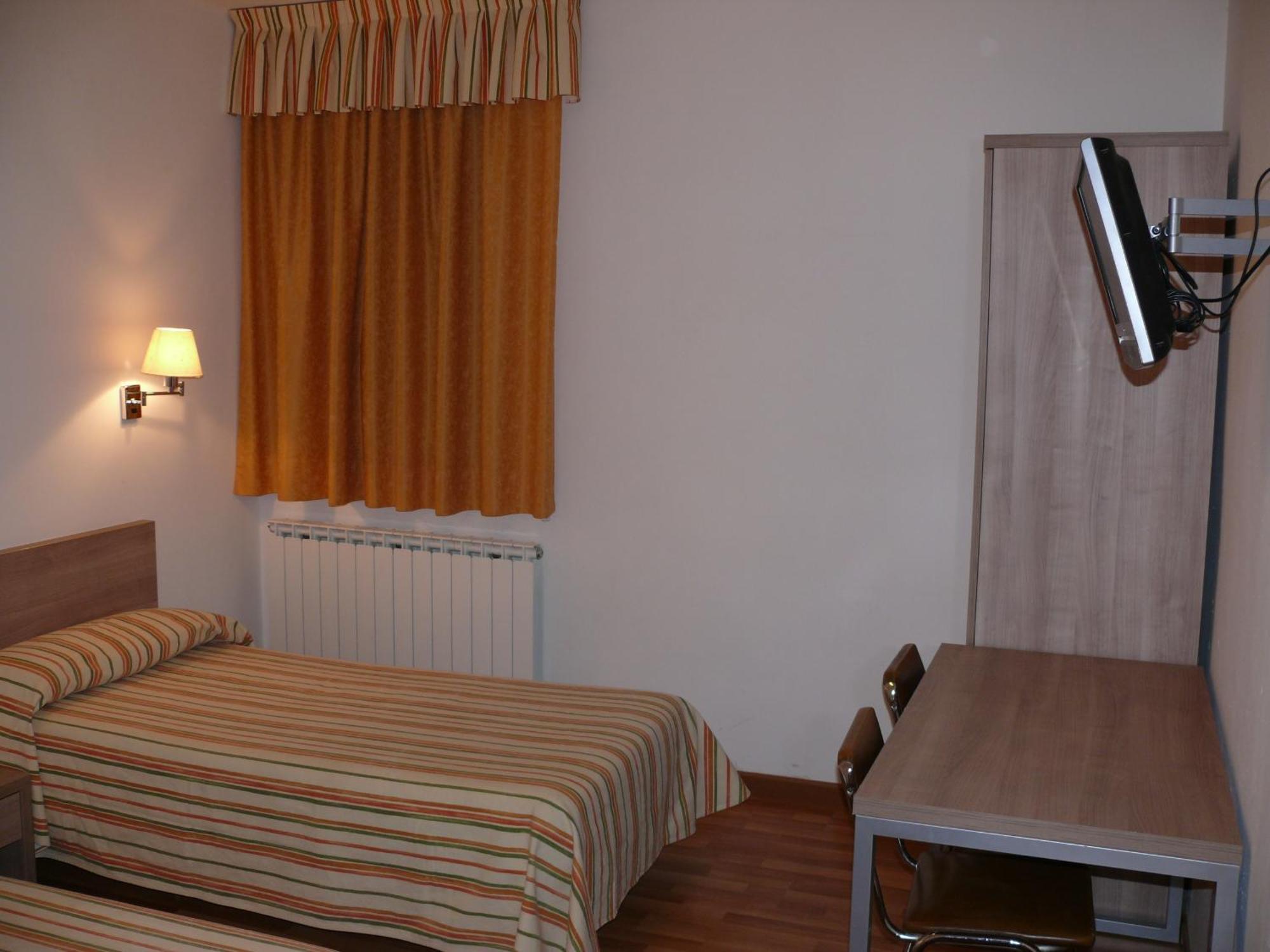 Hostal Muntanya Artesa de Segre 외부 사진