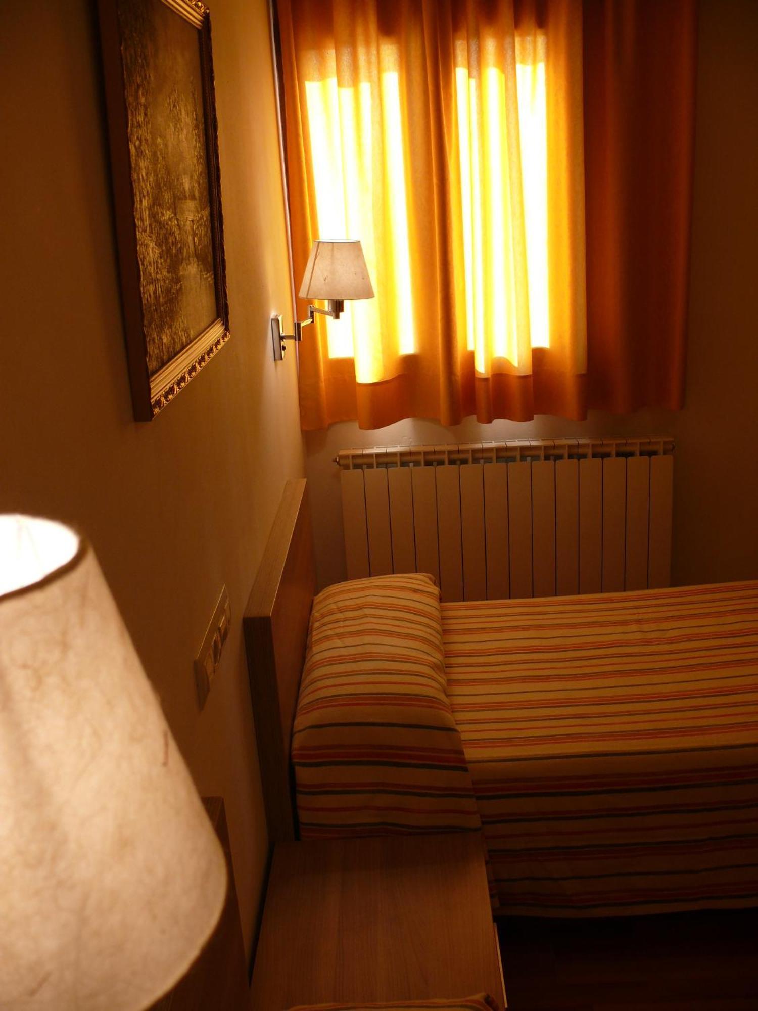Hostal Muntanya Artesa de Segre 외부 사진